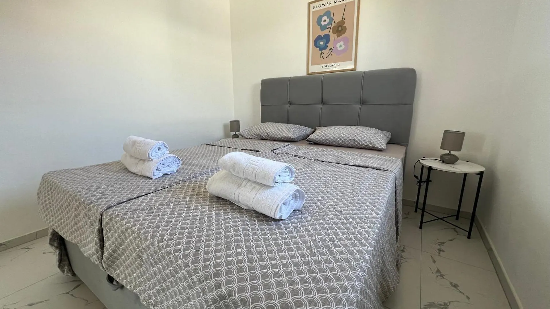 First Apartments Vir